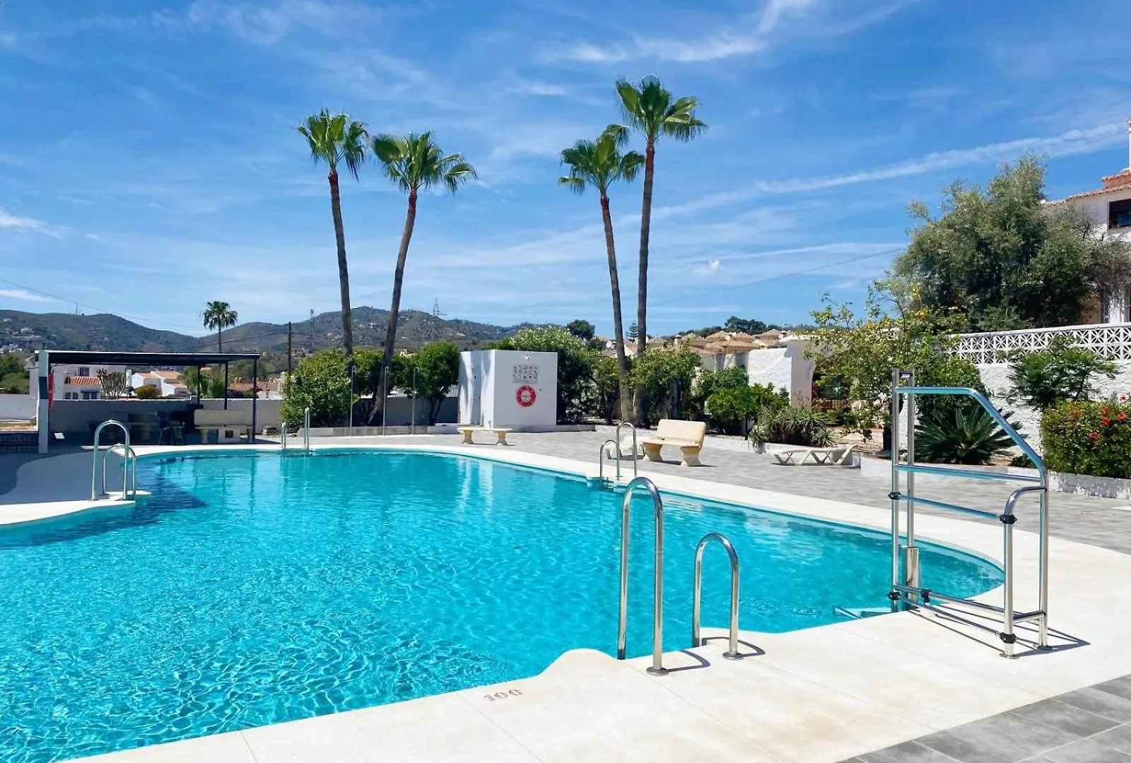 Ap407 - Pueblo Rocio Villa Nerja